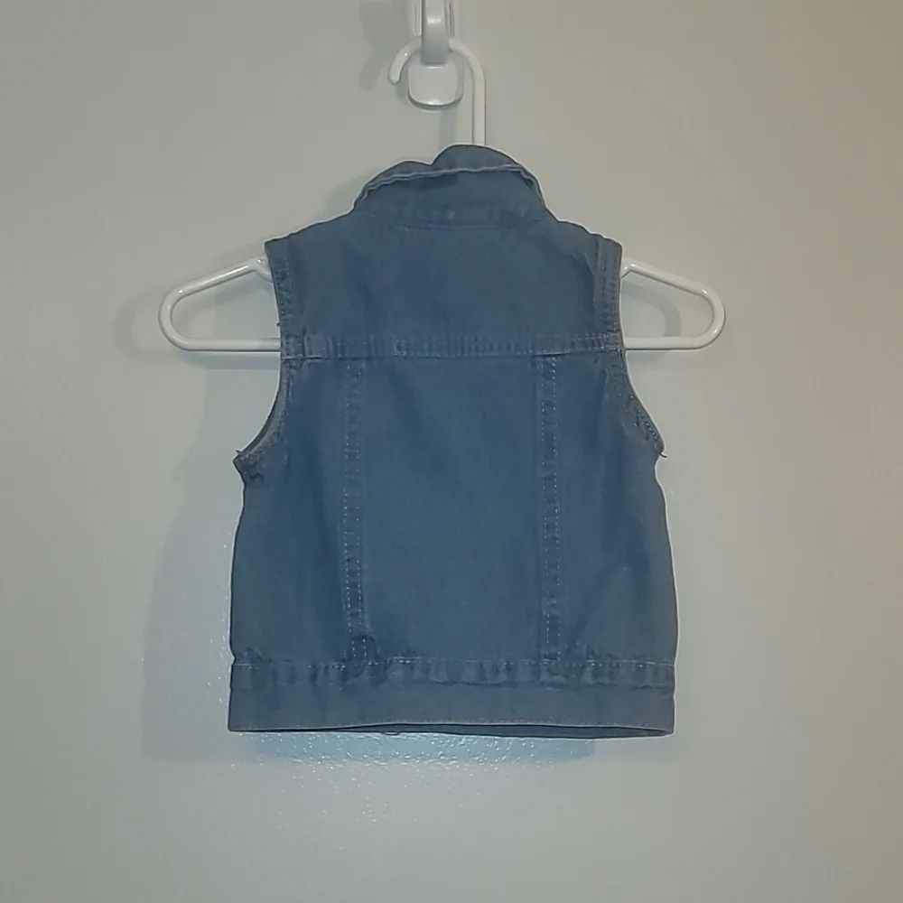 Little Lass Blue Denim Vest Daisy And Yellow Bow Embroidery Snap Buttons LOT-H